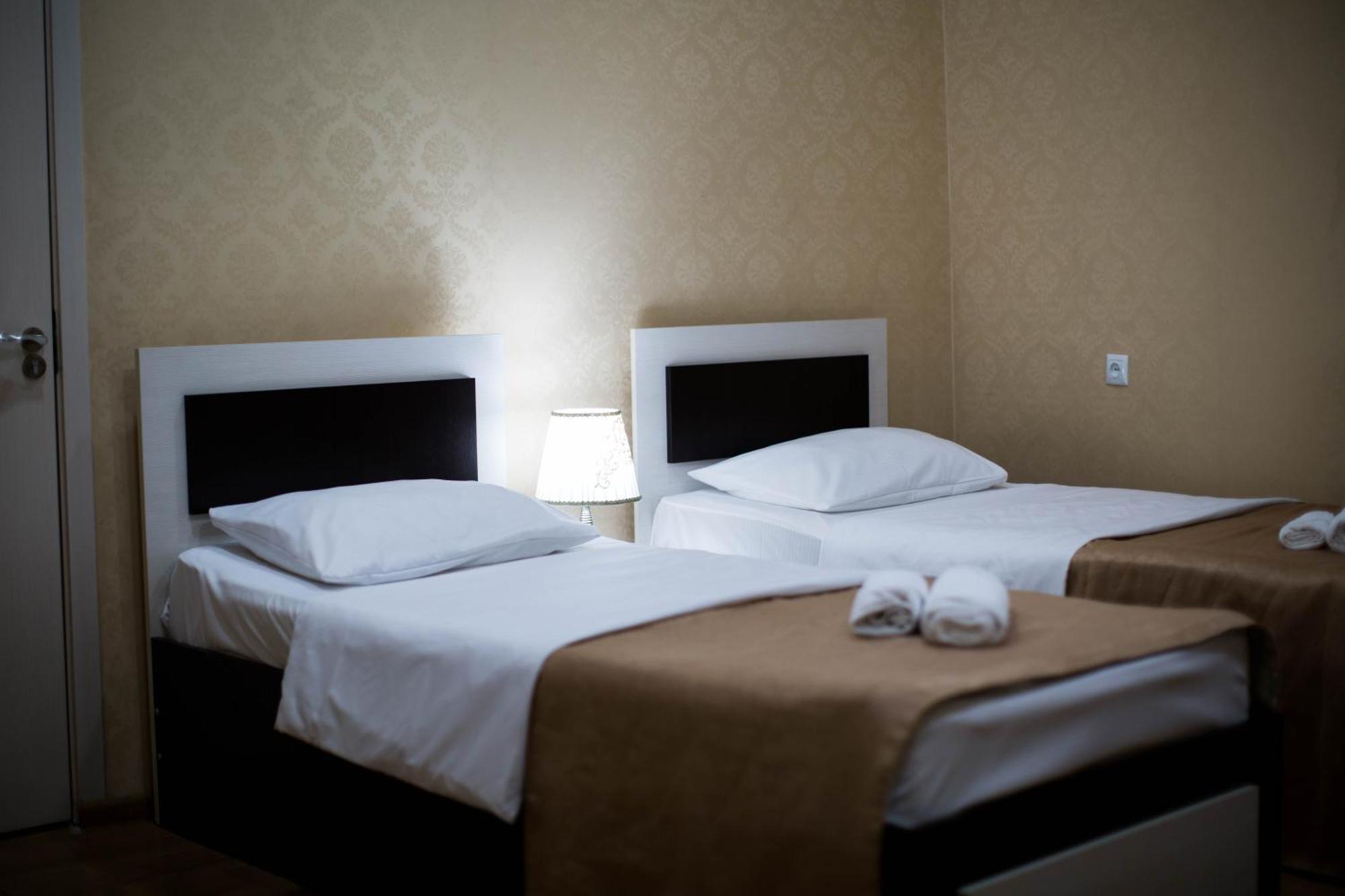 Hotel Care Inn Tiflis Dış mekan fotoğraf