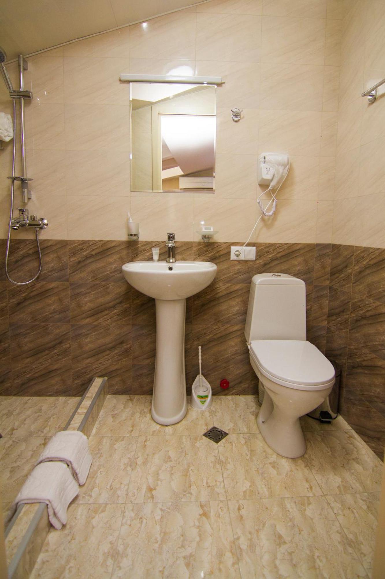 Hotel Care Inn Tiflis Dış mekan fotoğraf